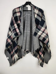 Buy online pre-used pre-loved 100% authentic & Original branded Unknown Brand (CS-3159) available in Pakistan. Top international brands avilable.