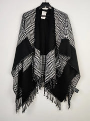 Buy online pre-used pre-loved 100% authentic & Original branded Avon (CS-3178) available in Pakistan. Top international brands avilable.