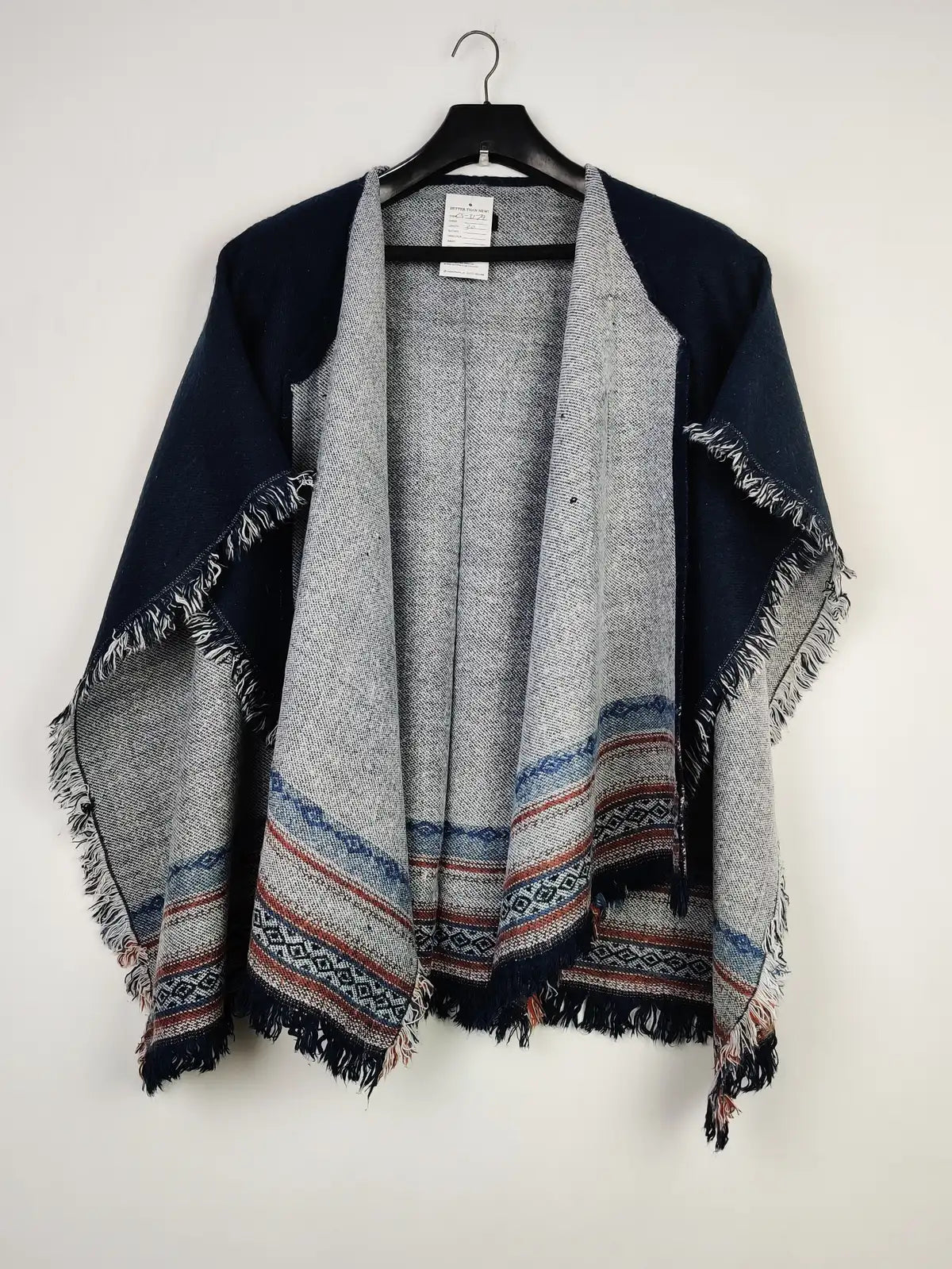 Buy online pre-used pre-loved 100% authentic & Original branded Unknown Brand (CS-3179) available in Pakistan. Top international brands avilable.