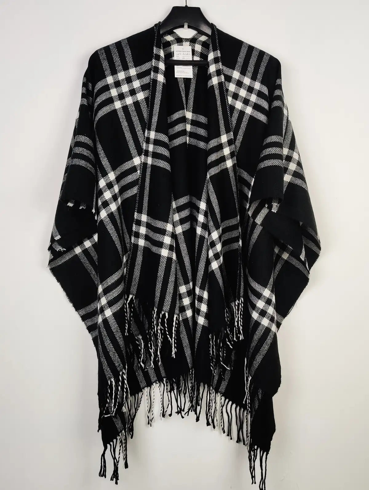 Buy online pre-used pre-loved 100% authentic & Original branded Unknown Brand (CS-3180) available in Pakistan. Top international brands avilable.