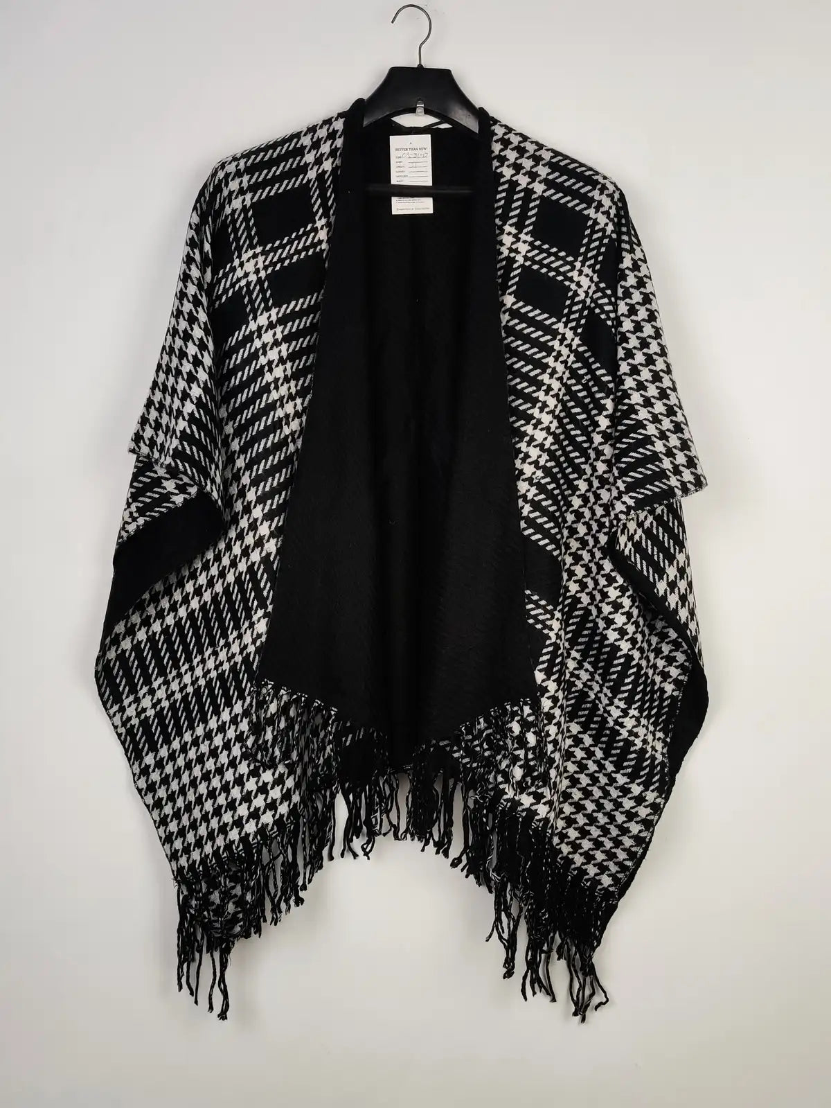 Buy online pre-used pre-loved 100% authentic & Original branded Unknown Brand (CS-3193) available in Pakistan. Top international brands avilable.