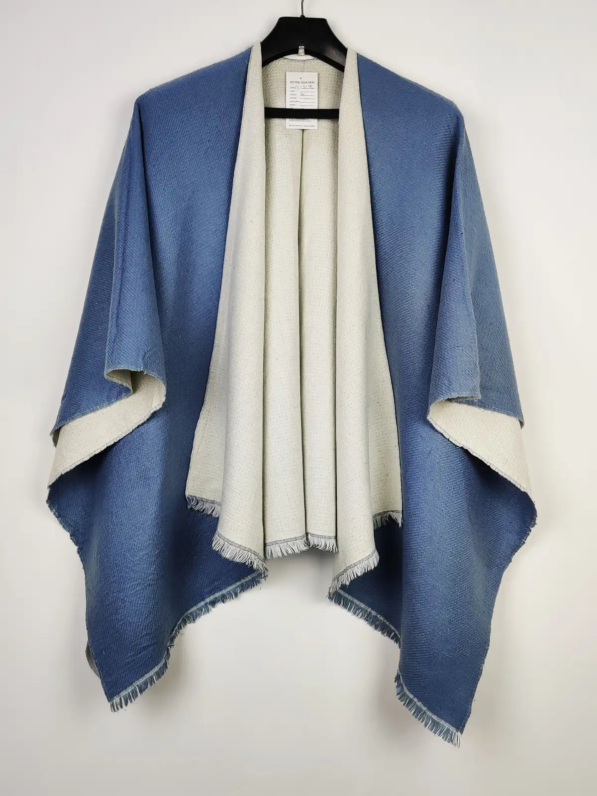 Buy online pre-used pre-loved 100% authentic & Original branded Unknown Brand (CS-3196) available in Pakistan. Top international brands avilable.