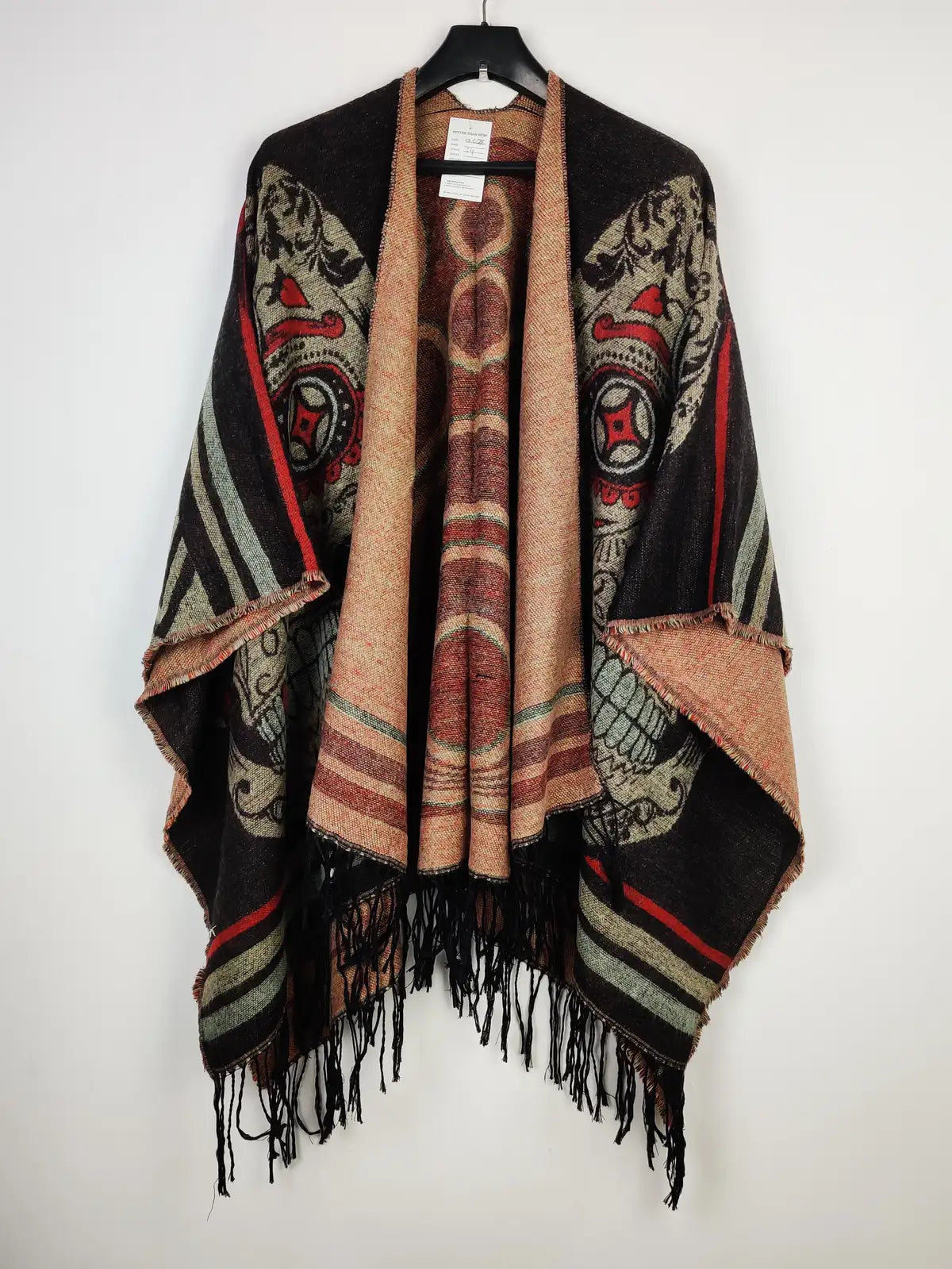 Buy online pre-used pre-loved 100% authentic & Original branded Unknown Brand (CS-3228) available in Pakistan. Top international brands avilable.