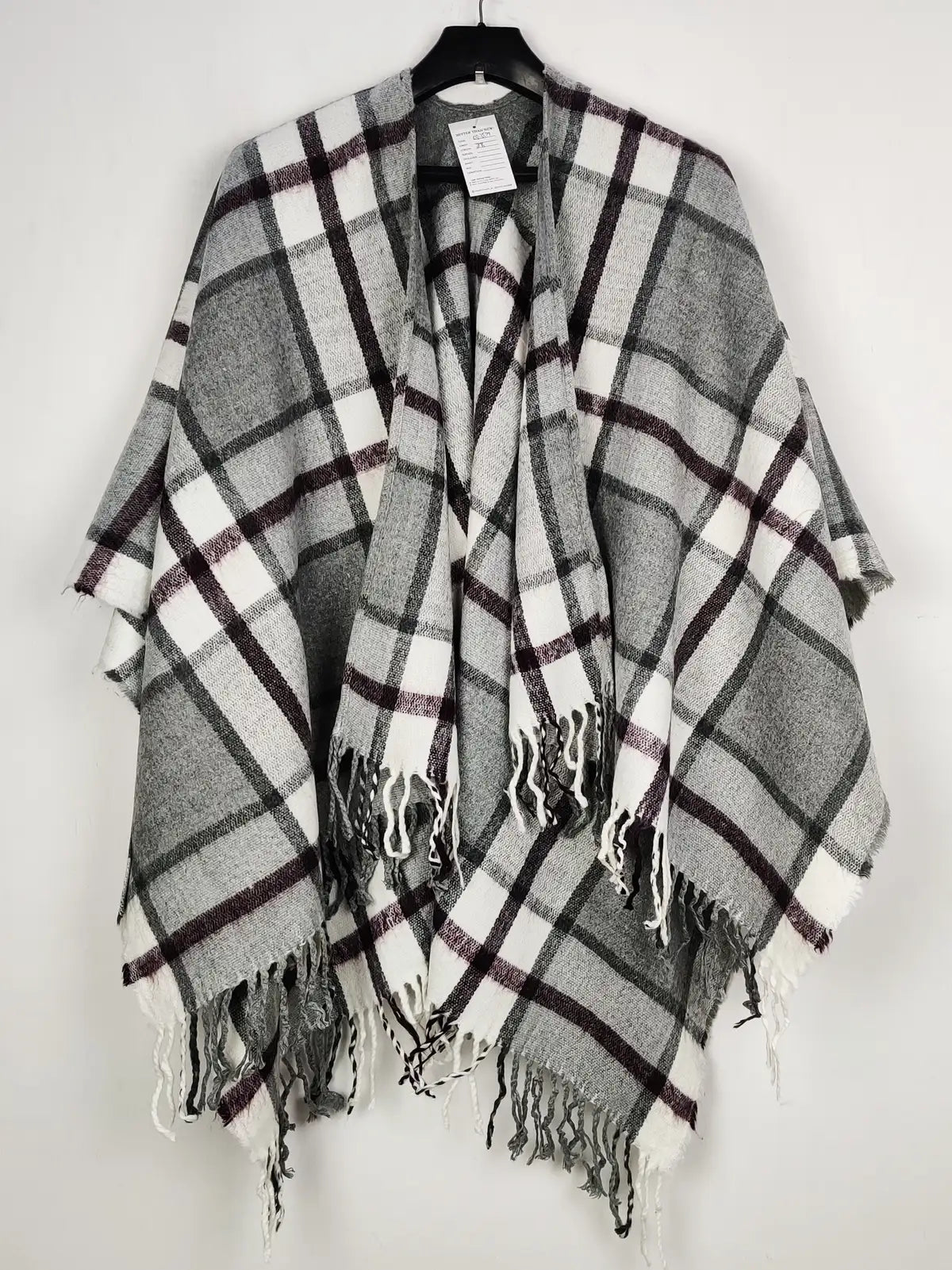 Buy online pre-used pre-loved 100% authentic & Original branded Unknown Brand (CS-3579) available in Pakistan. Top international brands avilable.