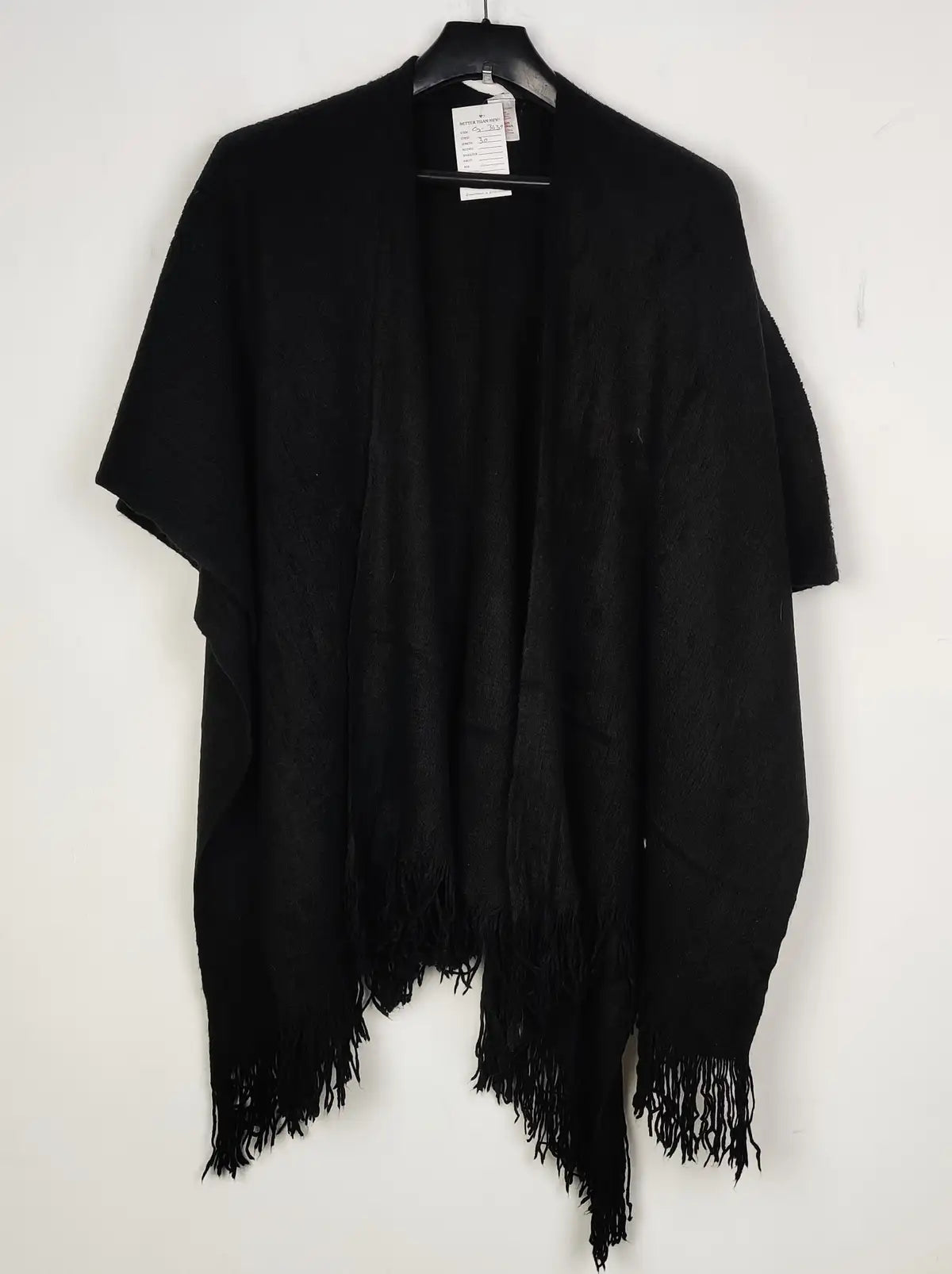 Buy online pre-used pre-loved 100% authentic & Original branded Unknown Brand (CS-3639) available in Pakistan. Top international brands avilable.
