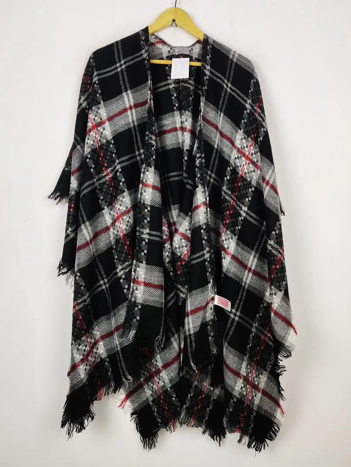 Buy online pre-used pre-loved 100% authentic & Original branded Vero Moda (CS-3754) available in Pakistan. Top international brands avilable.