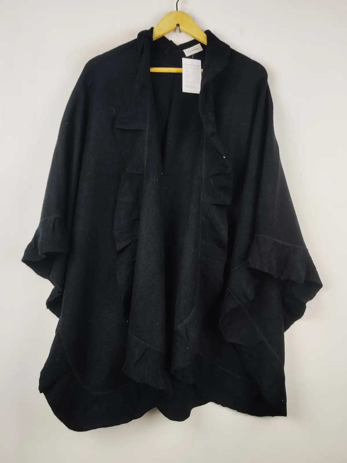 Buy online pre-used pre-loved 100% authentic & Original branded C&A (CS-3943) available in Pakistan. Top international brands avilable.