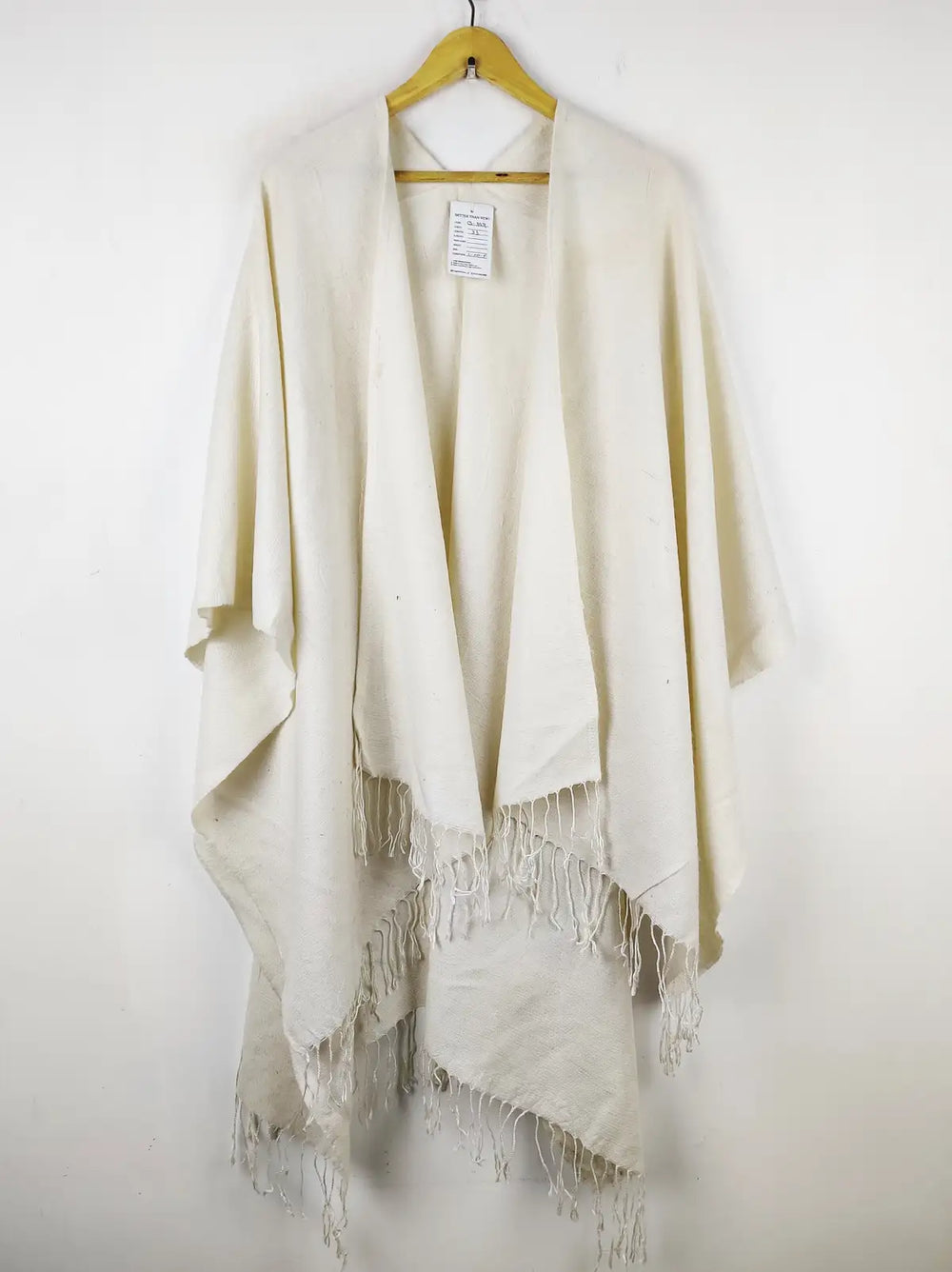 Buy online pre-used pre-loved 100% authentic & Original branded Unknown Brand (CS-3970) available in Pakistan. Top international brands avilable.