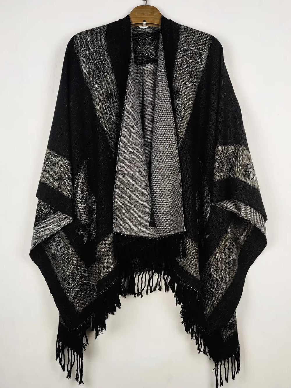 Buy online pre-used pre-loved 100% authentic & Original branded Unknown Brand (CS-4500) available in Pakistan. Top international brands avilable.