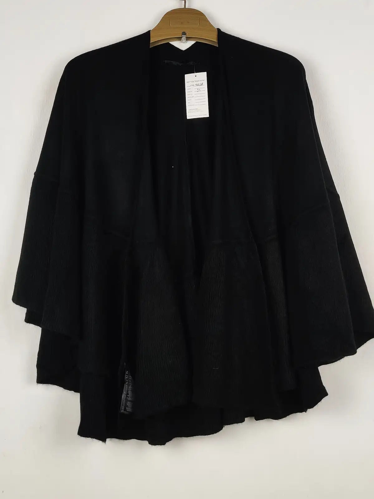 Buy online pre-used pre-loved 100% authentic & Original branded Unknown Brand (CS-4521) available in Pakistan. Top international brands avilable.