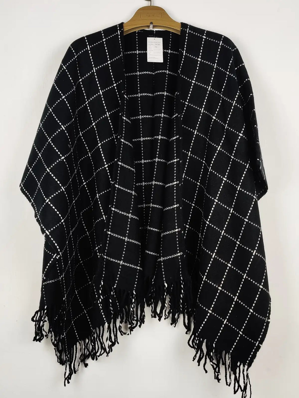Buy online pre-used pre-loved 100% authentic & Original branded Unknown Brand (CS-4523) available in Pakistan. Top international brands avilable.