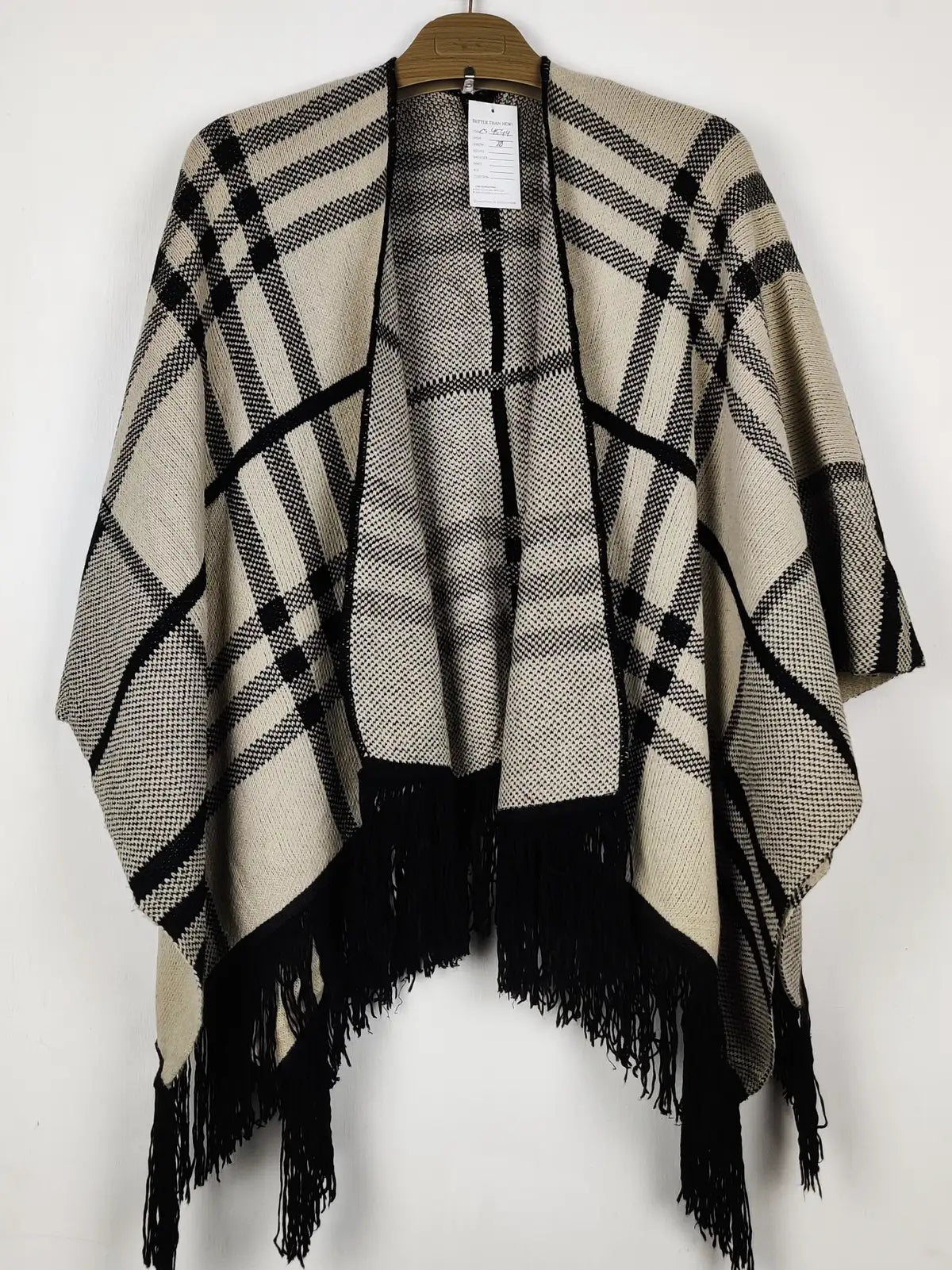Buy online pre-used pre-loved 100% authentic & Original branded Unknown Brand (CS-4544) available in Pakistan. Top international brands avilable.