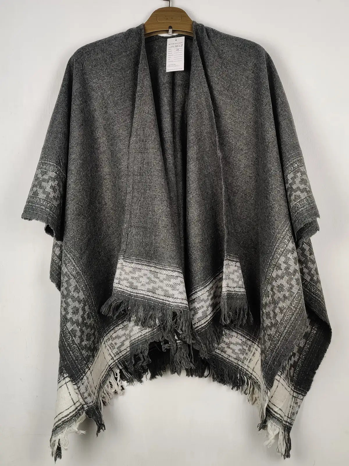 Buy online pre-used pre-loved 100% authentic & Original branded Unknown Brand (CS-4558) available in Pakistan. Top international brands avilable.