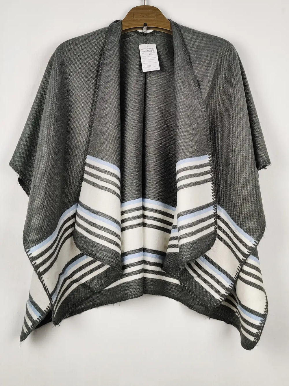 Buy online pre-used pre-loved 100% authentic & Original branded Unknown Brand (CS-4569) available in Pakistan. Top international brands avilable.