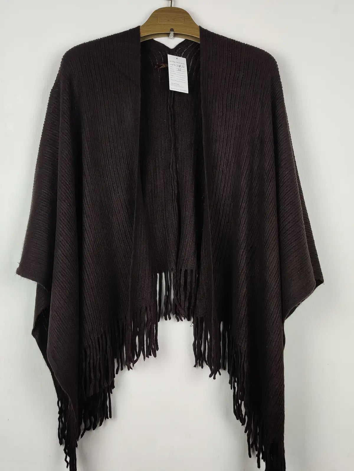 Buy online pre-used pre-loved 100% authentic & Original branded Unknown Brand (CS-4573) available in Pakistan. Top international brands avilable.
