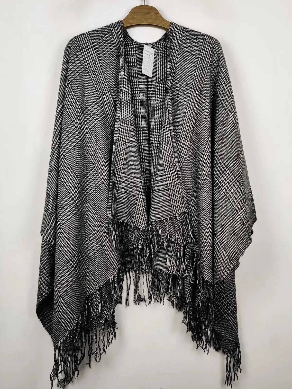 Buy online pre-used pre-loved 100% authentic & Original branded Unknown Brand (CS-4580) available in Pakistan. Top international brands avilable.