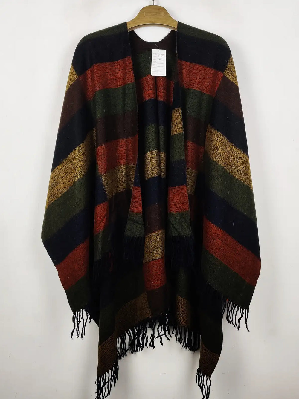 Buy online pre-used pre-loved 100% authentic & Original branded Ozer Tekstil (CS-4608) available in Pakistan. Top international brands avilable.