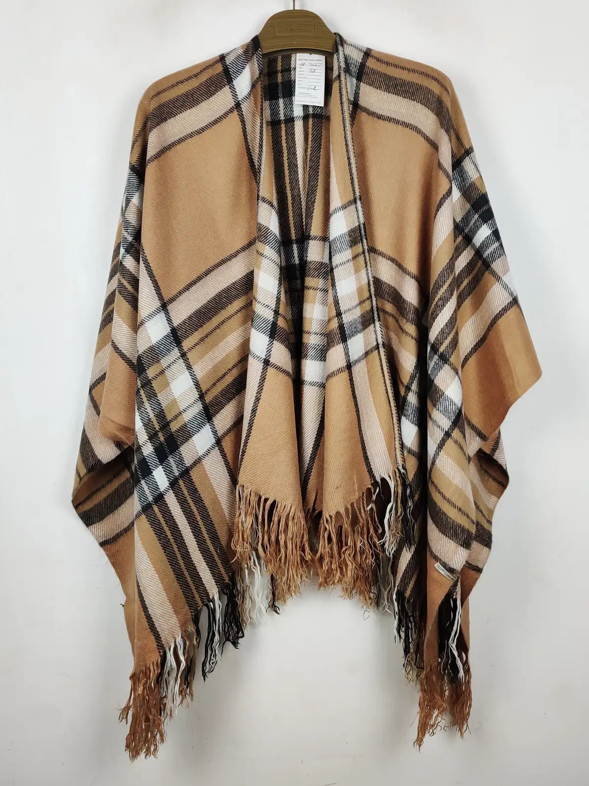 Buy online pre-used pre-loved 100% authentic & Original branded Pieces (CS-4627) available in Pakistan. Top international brands avilable.