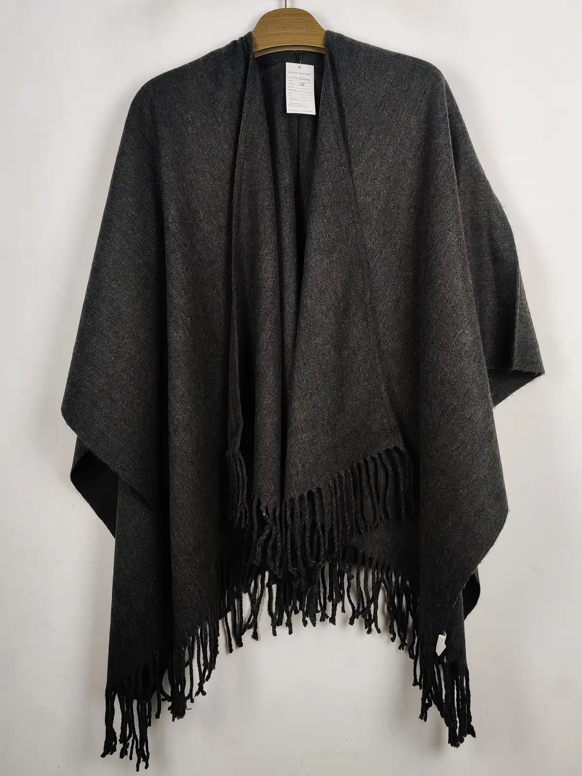 Buy online pre-used pre-loved 100% authentic & Original branded Designers (CS-4644) available in Pakistan. Top international brands avilable.