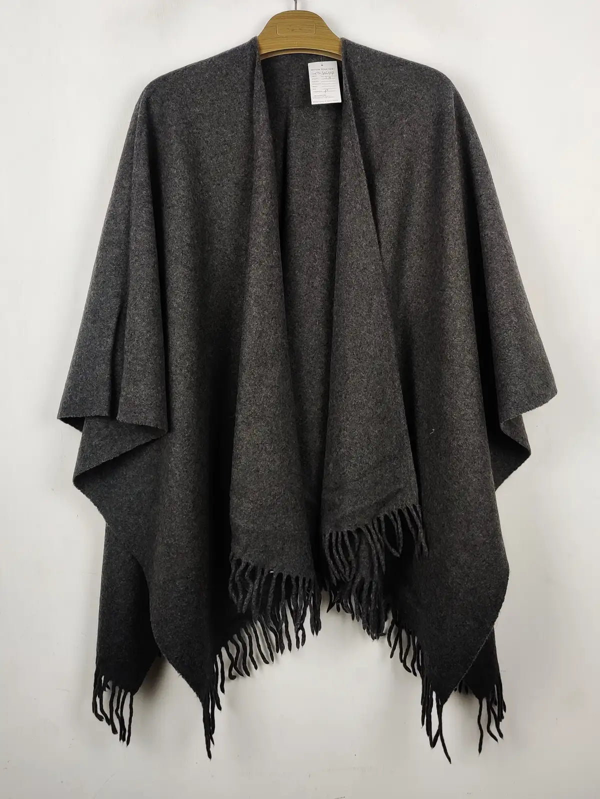 Buy online pre-used pre-loved 100% authentic & Original branded Unknown Brand (CS-4649) available in Pakistan. Top international brands avilable.