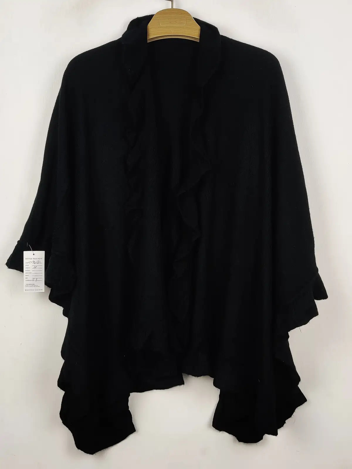 Buy online pre-used pre-loved 100% authentic & Original branded Unknown Brand (CS-4681) available in Pakistan. Top international brands avilable.