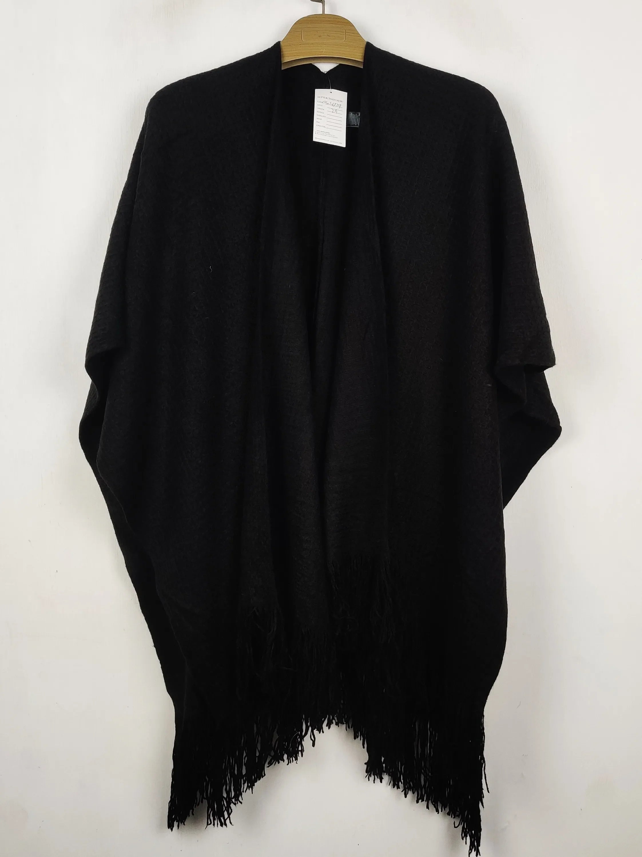 Buy online pre-used pre-loved 100% authentic & Original branded Marks & Spencer (CS-4719) available in Pakistan. Top international brands avilable.
