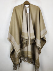Buy online pre-used pre-loved 100% authentic & Original branded Unknown Brand (CS-4728) available in Pakistan. Top international brands avilable.
