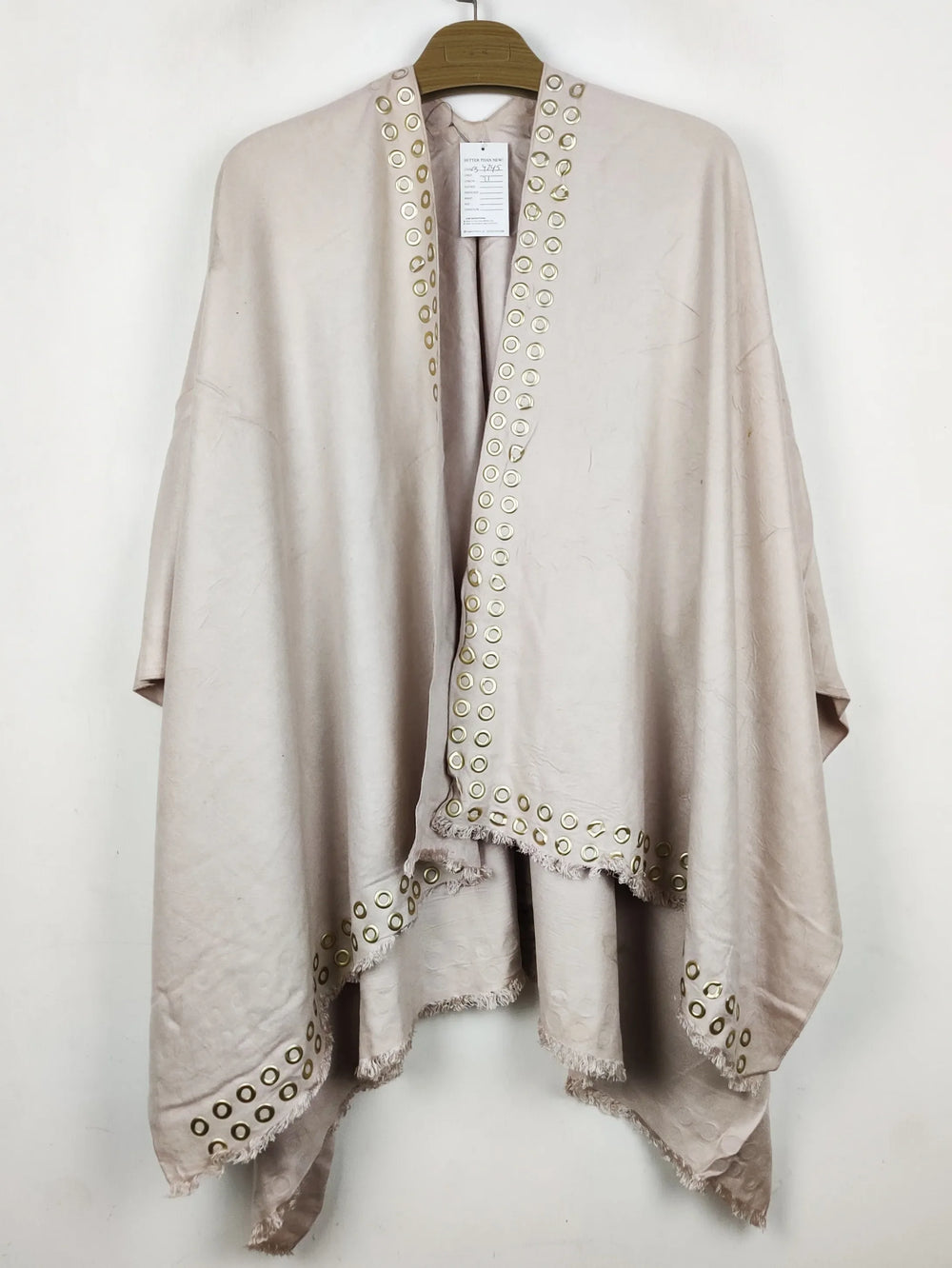 Buy online pre-used pre-loved 100% authentic & Original branded Unknown Brand (CS-4745) available in Pakistan. Top international brands avilable.