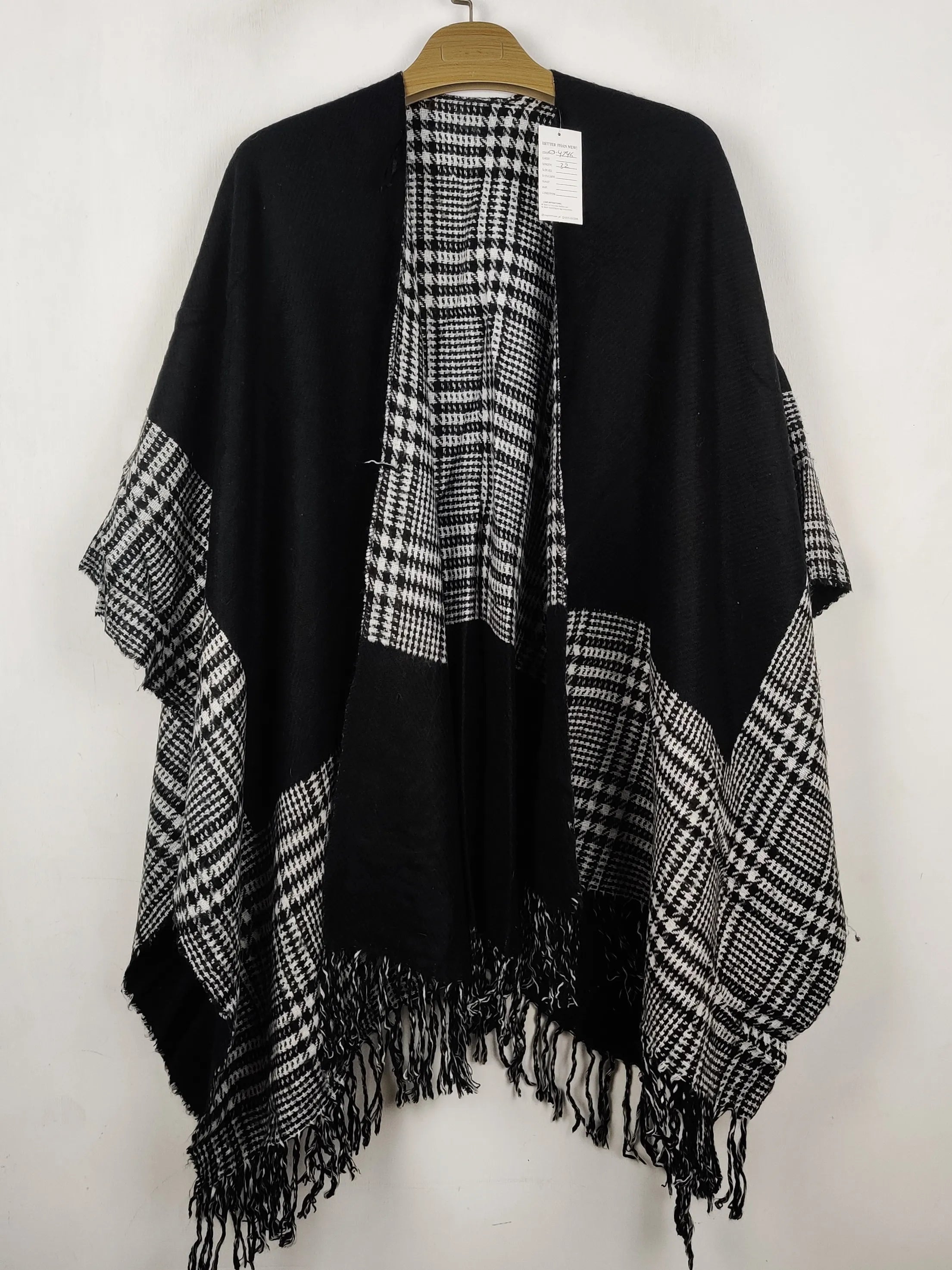Buy online pre-used pre-loved 100% authentic & Original branded Unknown Brand (CS-4746) available in Pakistan. Top international brands avilable.