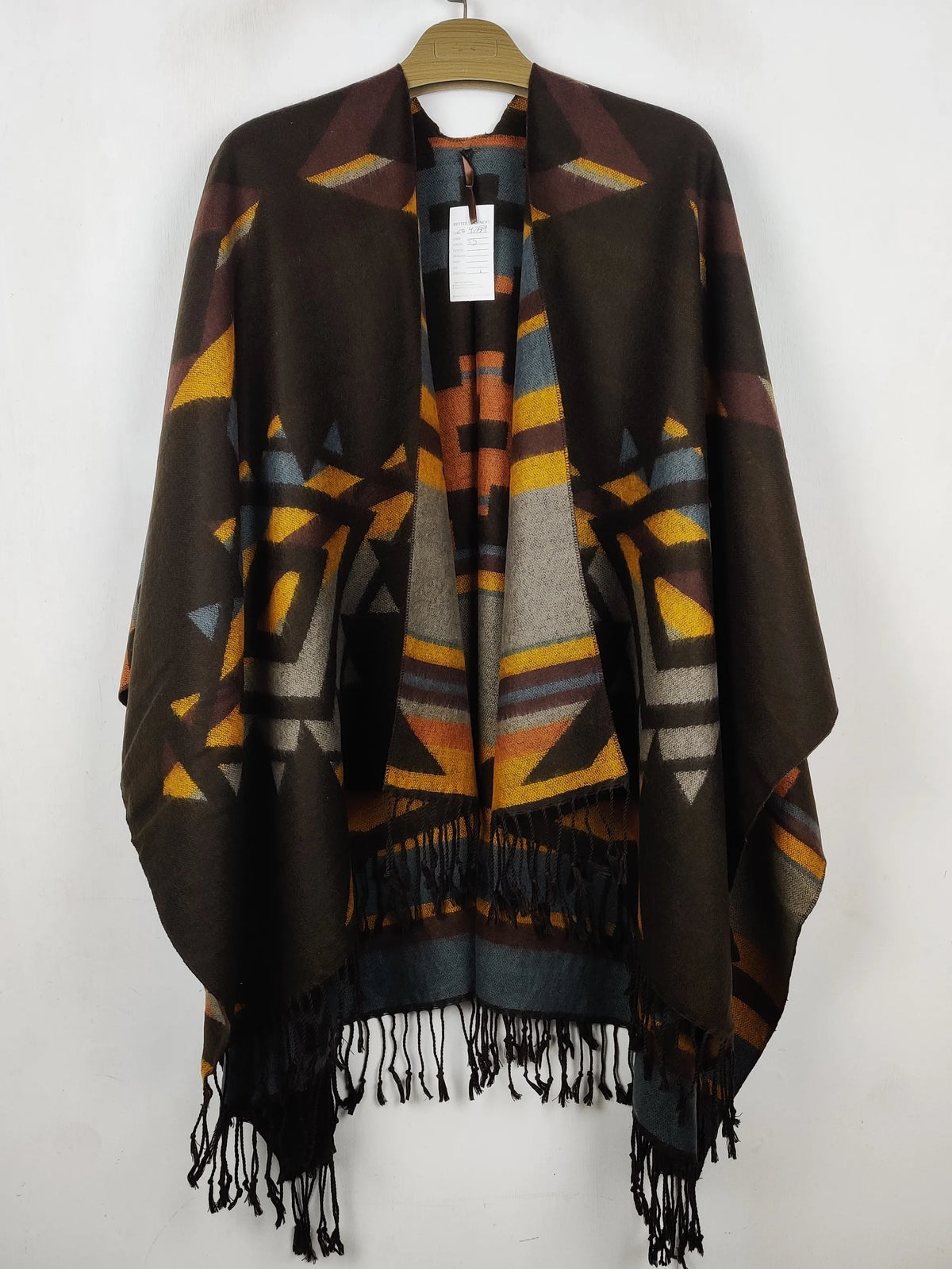 Buy online pre-used pre-loved 100% authentic & Original branded Unknown Brand (CS-4759) available in Pakistan. Top international brands avilable.