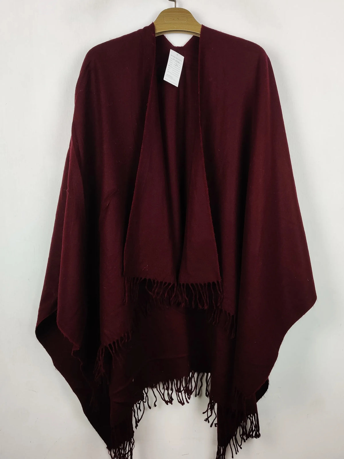 Buy online pre-used pre-loved 100% authentic & Original branded Unknown Brand (CS-4766) available in Pakistan. Top international brands avilable.