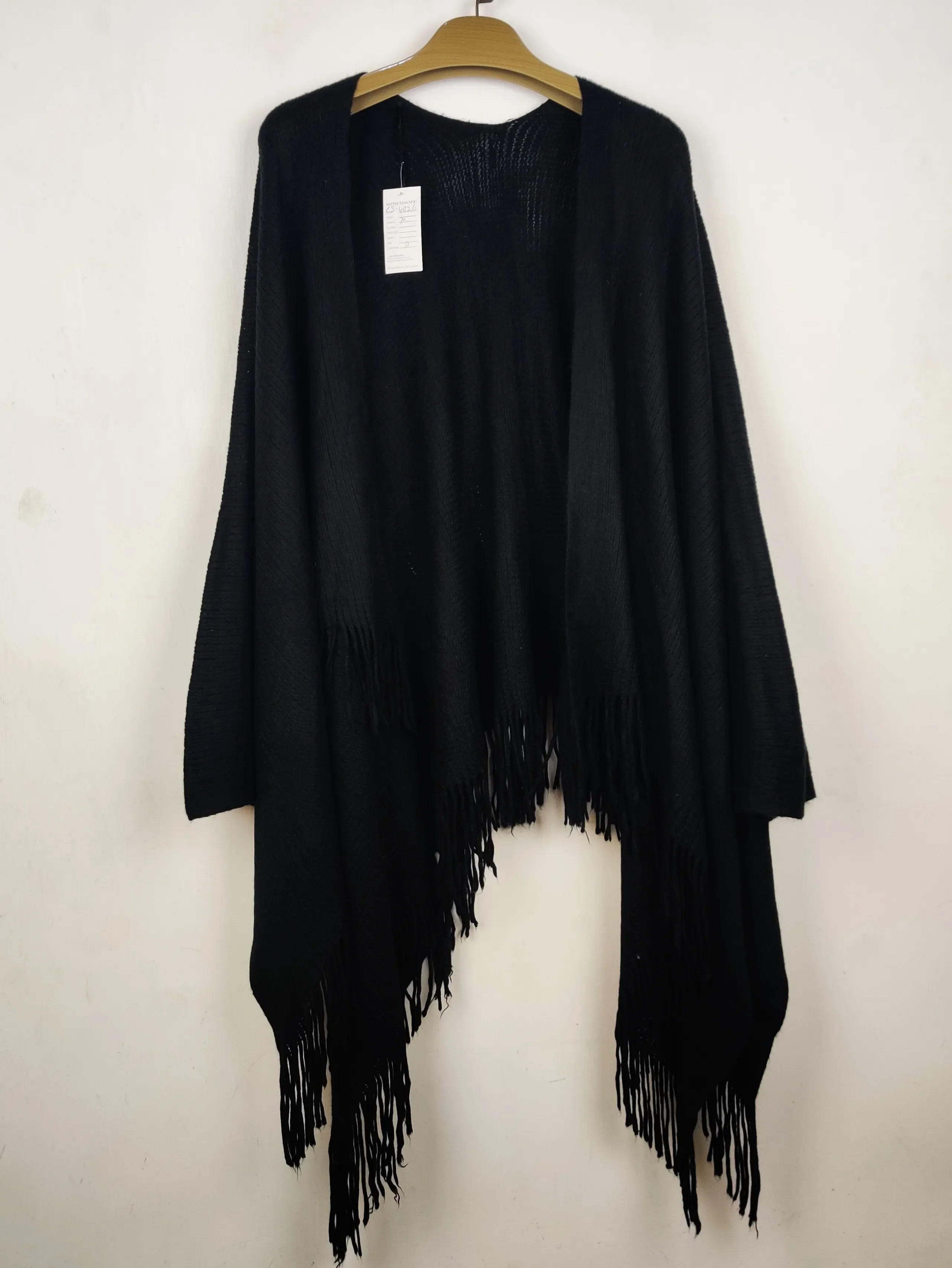 Buy online pre-used pre-loved 100% authentic & Original branded Unknown Brand (CS-4826) available in Pakistan. Top international brands avilable.