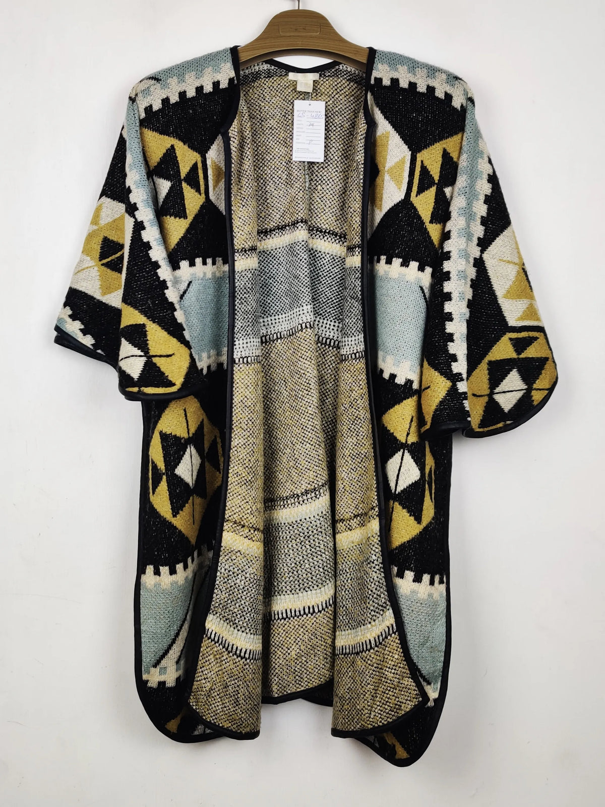 Buy online pre-used pre-loved 100% authentic & Original branded H&M (CS-4865) available in Pakistan. Top international brands avilable.
