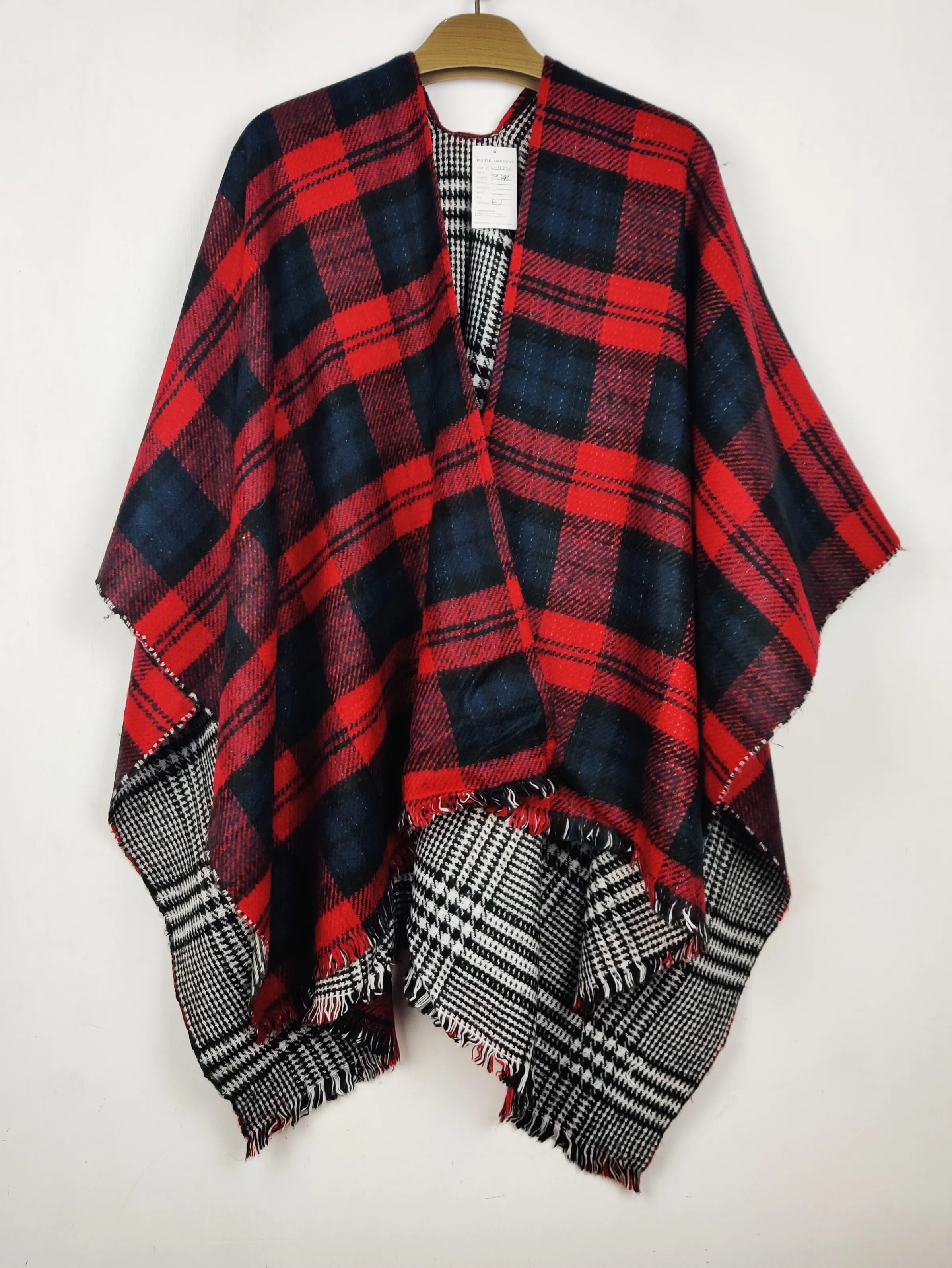 Buy online pre-used pre-loved 100% authentic & Original branded Unknown Brand (CS-4875) available in Pakistan. Top international brands avilable.