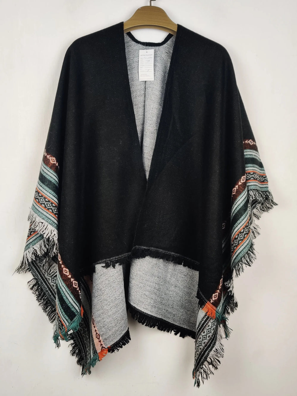 Buy online pre-used pre-loved 100% authentic & Original branded Unknown Brand (CS-4880) available in Pakistan. Top international brands avilable.