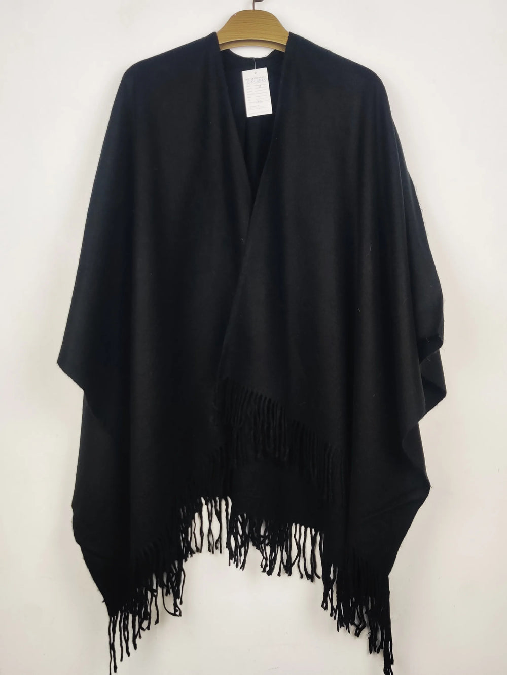 Buy online pre-used pre-loved 100% authentic & Original branded Unknown Brand (CS-4885) available in Pakistan. Top international brands avilable.