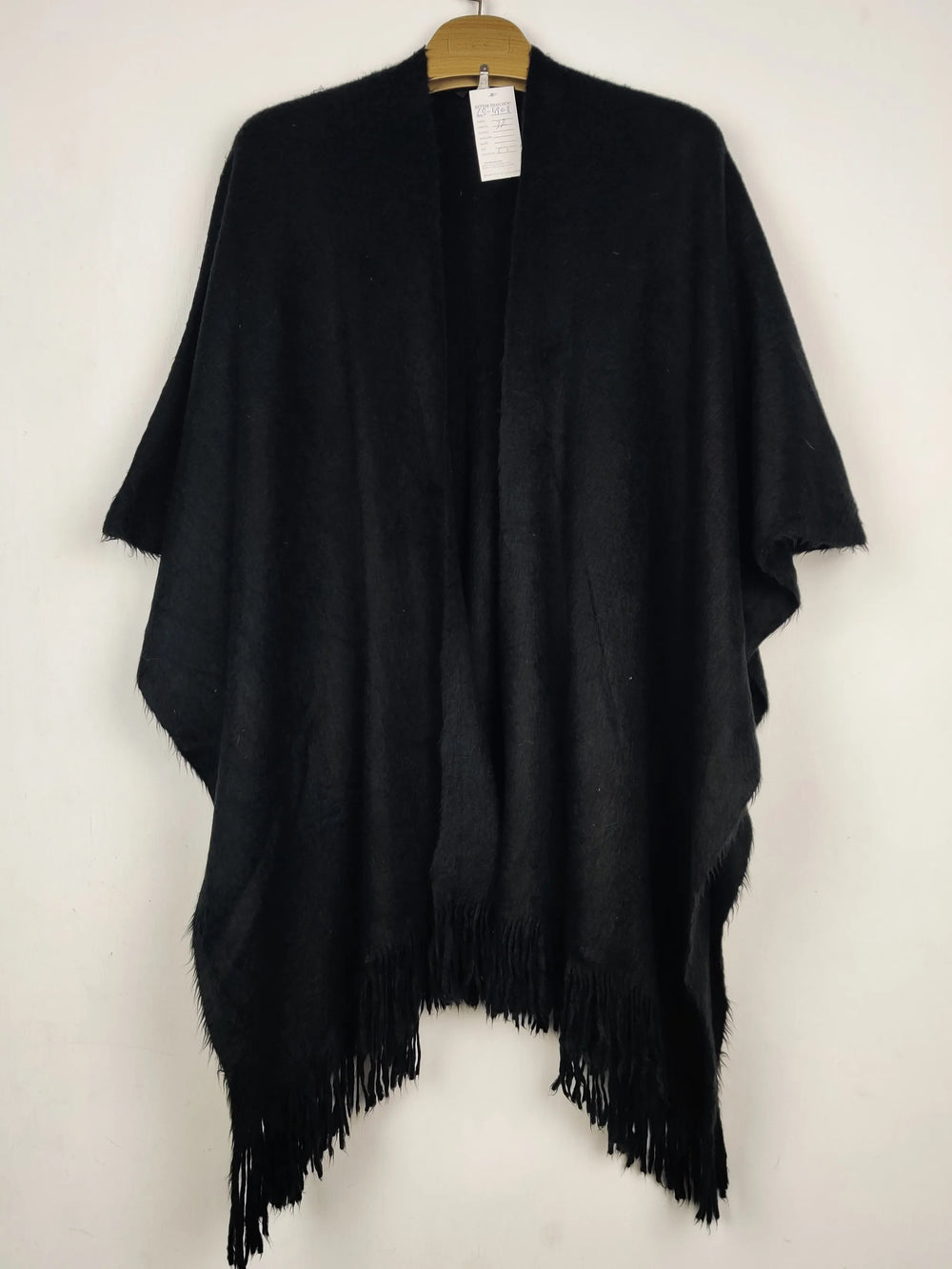 Buy online pre-used pre-loved 100% authentic & Original branded Lauren Conrad (CS-4908) available in Pakistan. Top international brands avilable.