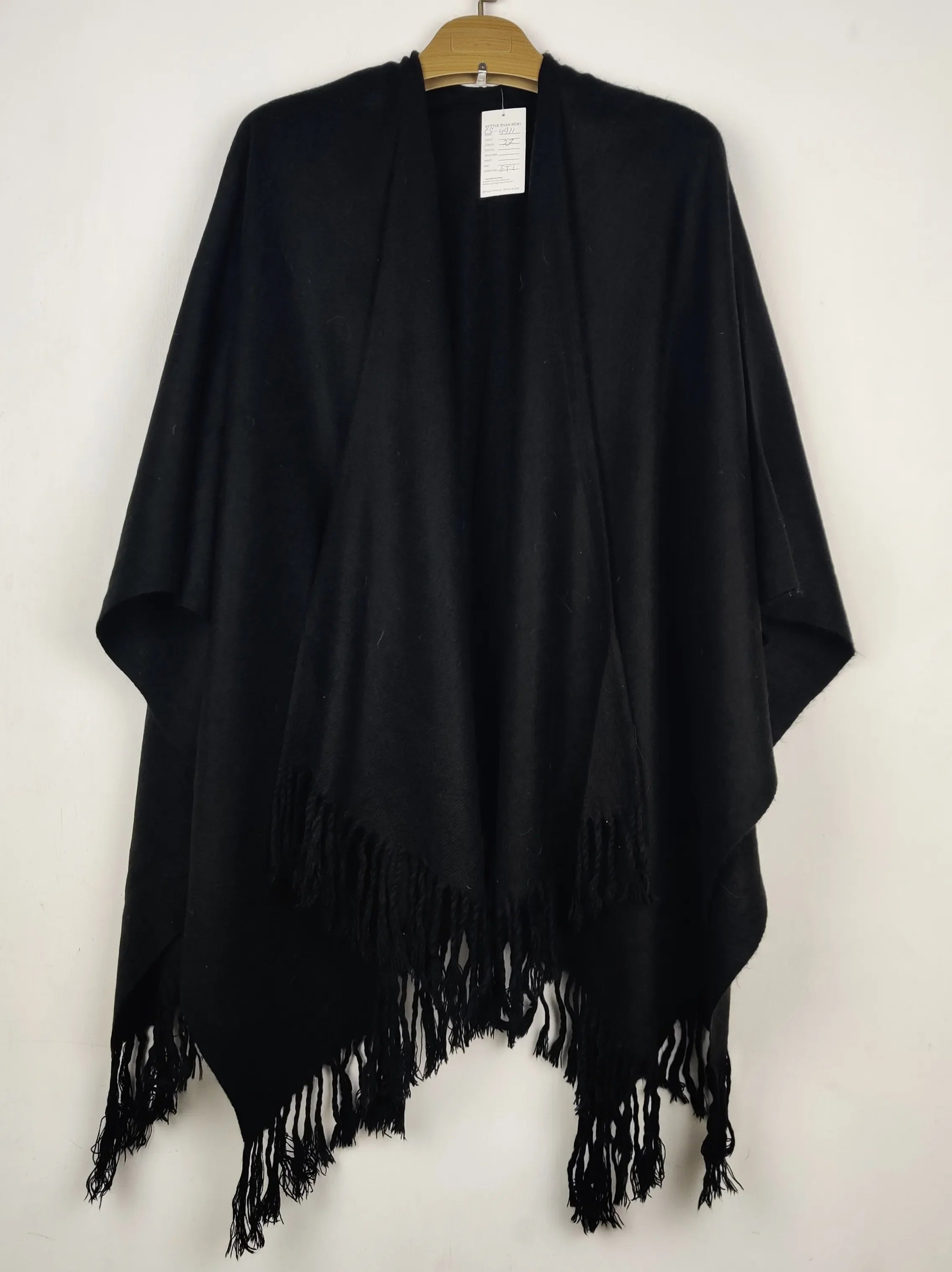 Buy online pre-used pre-loved 100% authentic & Original branded Unknown Brand (CS-4911) available in Pakistan. Top international brands avilable.