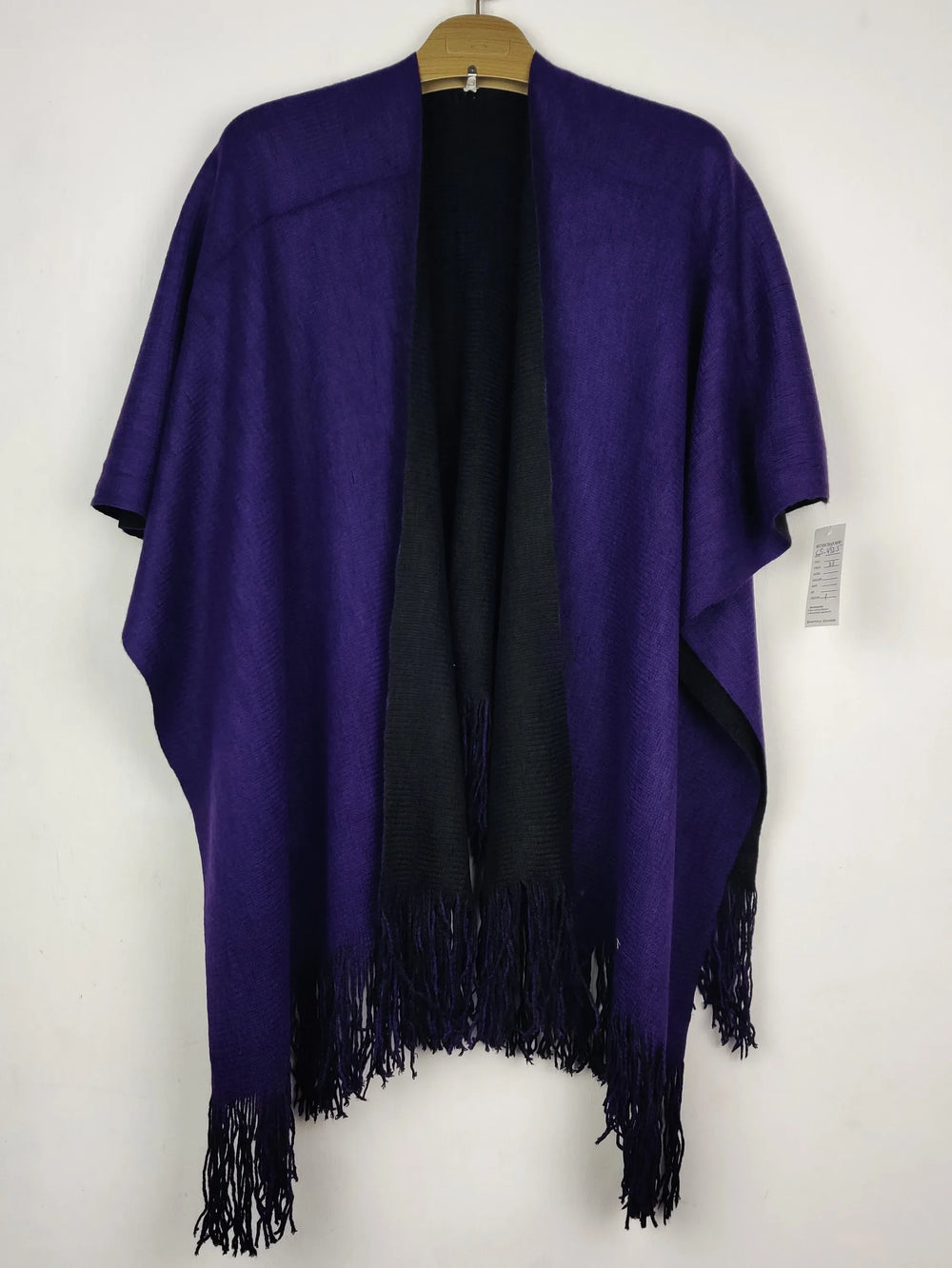 Buy online pre-used pre-loved 100% authentic & Original branded Unknown Brand (CS-4925) available in Pakistan. Top international brands avilable.
