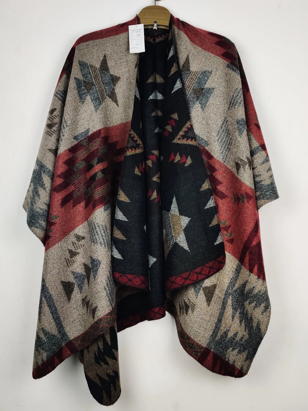 Buy online pre-used pre-loved 100% authentic & Original branded Unknown Brand (CS-4944) available in Pakistan. Top international brands avilable.
