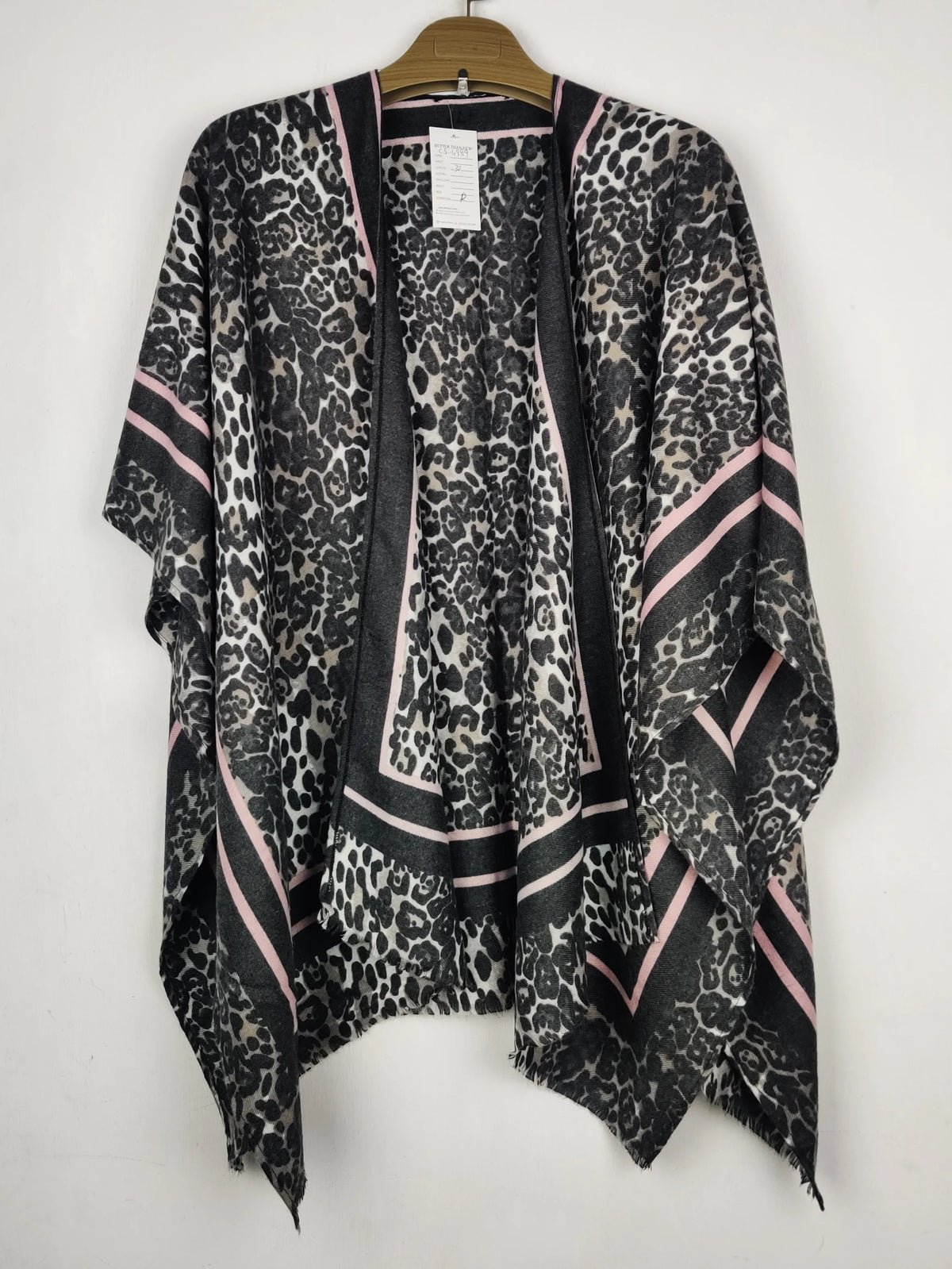 Buy online pre-used pre-loved 100% authentic & Original branded Unknown Brand (CS-4989) available in Pakistan. Top international brands avilable.