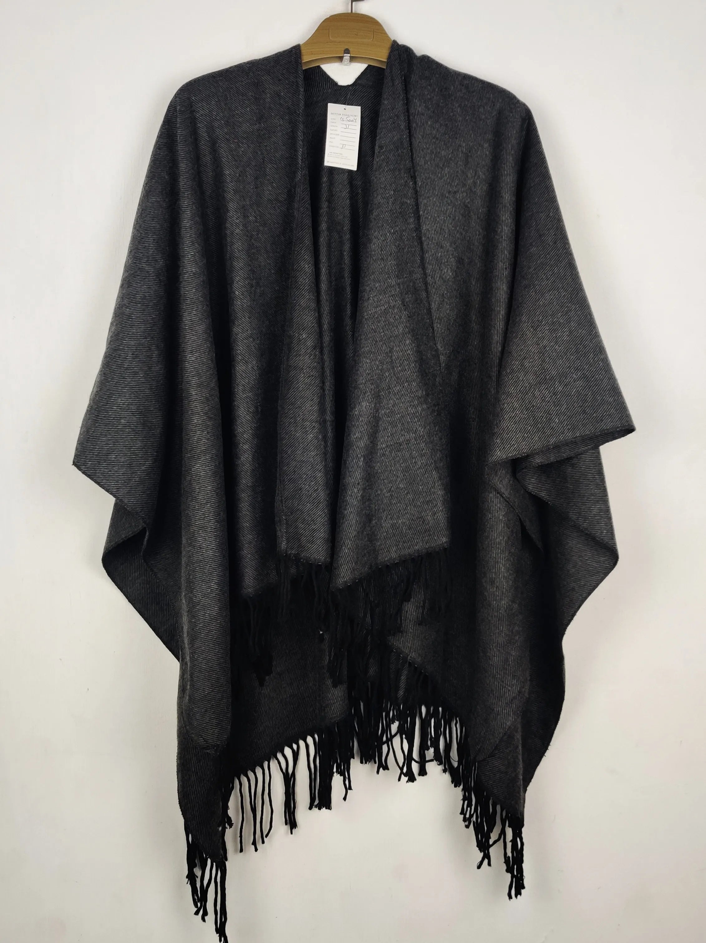 Buy online pre-used pre-loved 100% authentic & Original branded Unknown Brand (CS-5004) available in Pakistan. Top international brands avilable.