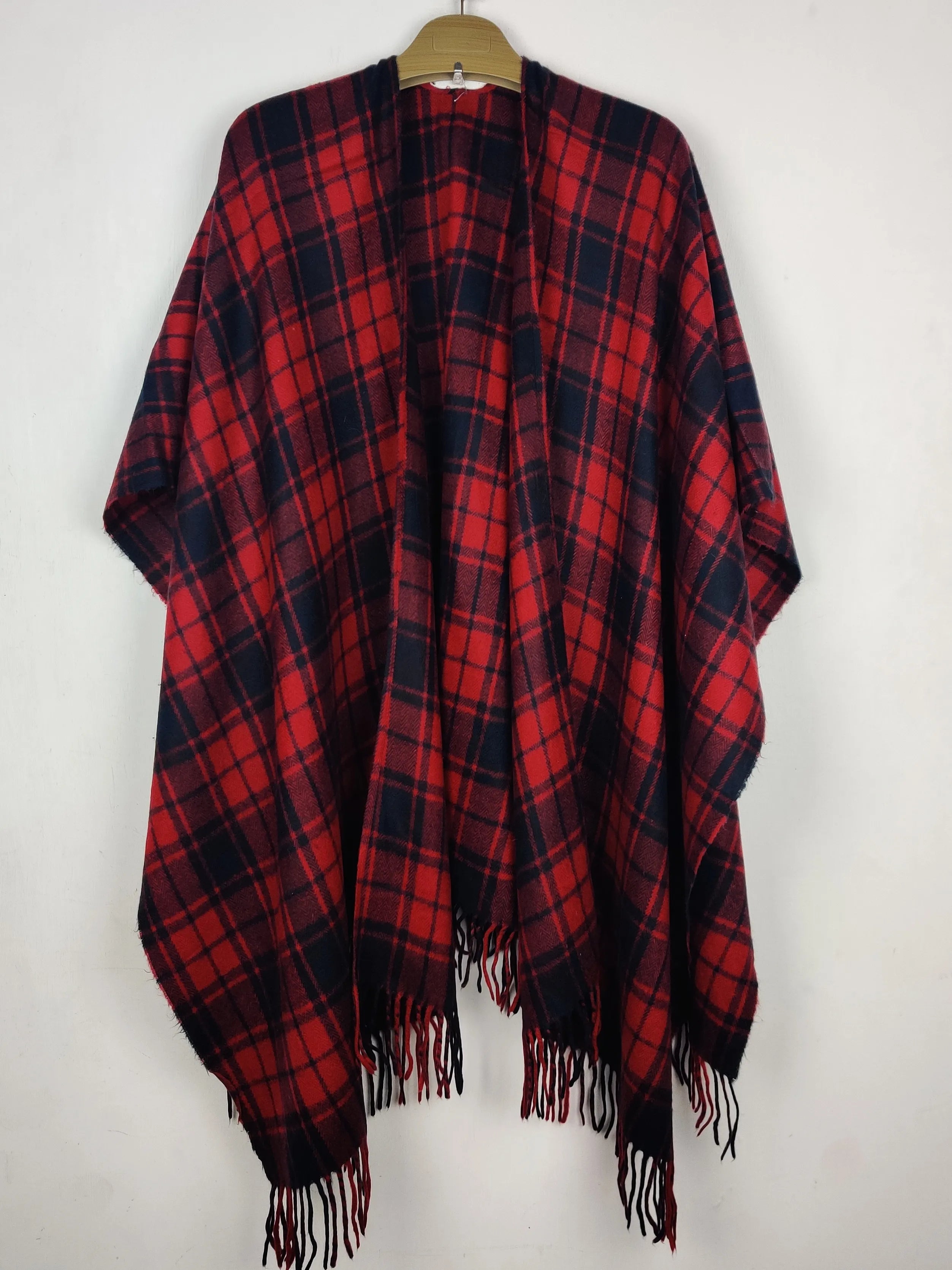 Buy online pre-used pre-loved 100% authentic & Original branded Unknown Brand (CS-5043) available in Pakistan. Top international brands avilable.