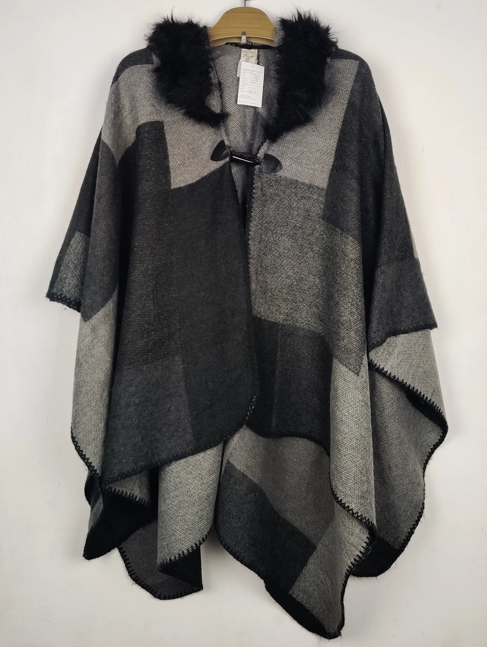 Buy online pre-used pre-loved 100% authentic & Original branded Unknown Brand (CS-5050) available in Pakistan. Top international brands avilable.