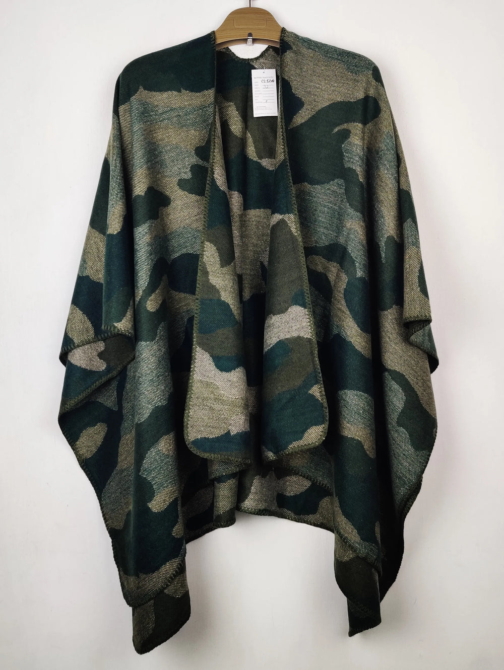 Buy online pre-used pre-loved 100% authentic & Original branded Unknown Brand (CS-5204) available in Pakistan. Top international brands avilable.