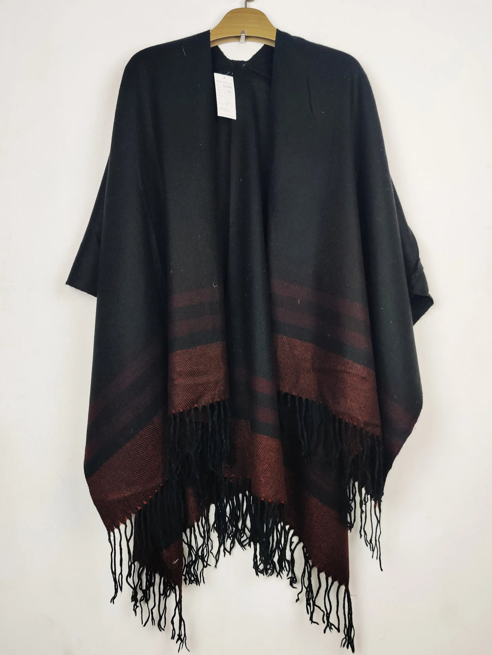 Buy online pre-used pre-loved 100% authentic & Original branded Unknown Brand (CS-5306) available in Pakistan. Top international brands avilable.