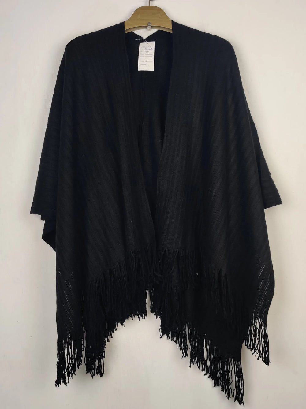 Buy online pre-used pre-loved 100% authentic & Original branded Unknown Brand (CS-5334) available in Pakistan. Top international brands avilable.