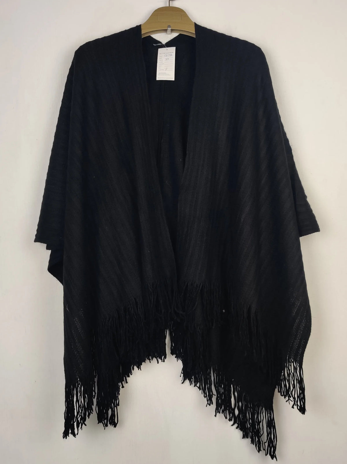 Buy online pre-used pre-loved 100% authentic & Original branded Unknown Brand (CS-5334) available in Pakistan. Top international brands avilable.