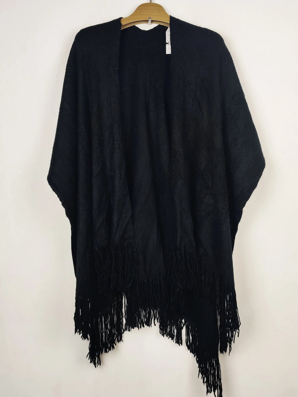 Buy online pre-used pre-loved 100% authentic & Original branded Unknown Brand (CS-5363) available in Pakistan. Top international brands avilable.
