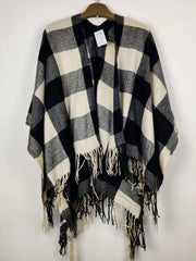 Buy online pre-used pre-loved 100% authentic & Original branded Unknown Brand (CS-5393) available in Pakistan. Top international brands avilable.
